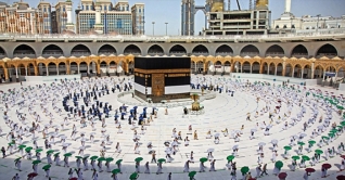 হজে যেতে পারবেন ১৮ থেকে ৬০ বছর বয়সীরা হজে যেতে পারবেন ১৮ থেকে ৬০ বছর বয়সীরা