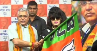 বাংলাদেশের অঞ্জু ঘোষ মোদির দলে 