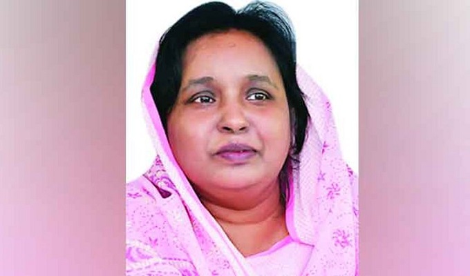 ডা. সেলিনা হায়াৎ আইভী। 