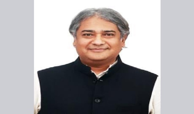 তথ্য মন্ত্রণালয়ের দায়িত্ব পেলেন আলী আরাফাত তথ্য মন্ত্রণালয়ের দায়িত্ব পেলেন আলী আরাফাত
