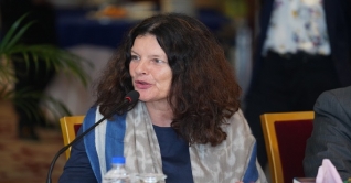 বাংলাদেশকে বিশেষ নজরে রাখছে ইইউ: তেরিংক