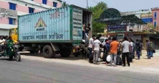 কুরিয়ার সার্ভিসে মানুষ পরিবহন: লাখ টাকা জরিমানা
