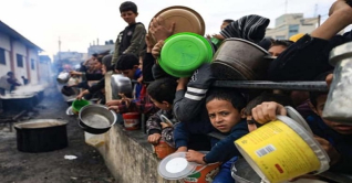 গাজায় ৩ লাখ লোক খাদ্য সংকটে: জাতিসংঘ গাজায় ৩ লাখ লোক খাদ্য সংকটে: জাতিসংঘ