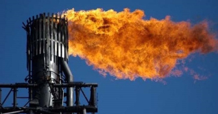 সিলেটে গ্যাস ফিল্ডে তেলের সন্ধান