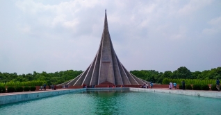 করোনাভাইরাস: স্বাধীনতা দিবসে ফাঁকা জাতীয় স্মৃতিসৌধ