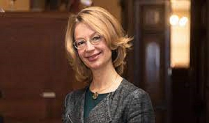 ফিনল্যান্ডের ইউরোপীয় সম্পর্ক বিষয়ক মন্ত্রী টিট্টি টুপ্পুরাইনেন। 