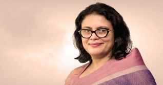 সর্ববৃহৎ টি-শার্ট সেলাই করে রেকর্ড করবে বাংলাদেশ