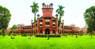 ঢাবির প্রশ্নফাঁসে ৭৮ জনের বিরুদ্ধে গ্রেপ্তারি পরোয়ানা  