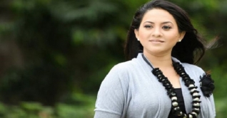 এবার কলকাতার চলচ্চিত্রে তারিন