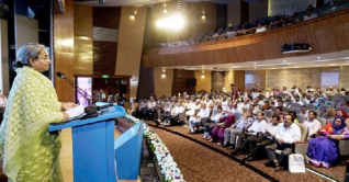 ধর্মীয় অপব্যাখা ও রাজনৈতিক কারণে শিক্ষাক্রমের বিরোধিতা করা হচ্ছে ধর্মীয় অপব্যাখা ও রাজনৈতিক কারণে শিক্ষাক্রমের বিরোধিতা করা হচ্ছে