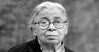 কথাসাহিত্যিক মহাশ্বেতা দেবীর জন্মদিন আজ