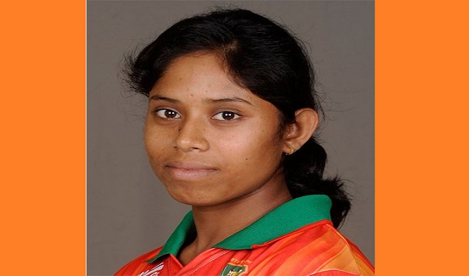 নারী ক্রিকেট বিশ্বকাপে রিজার্ভ হিসাবে বাংলাদেশ দলে উইকেটরক্ষক ব্যাটার নুজহাত তাসনিয়াকে অন্তর্ভুক্ত করা হয়েছে।