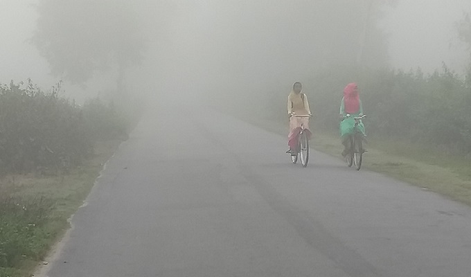 উত্তরে টানা তীব্র শৈত্যপ্রবাহে জনজীবন স্থবির