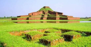 বিশ্বের সবচে বড় প্রাচীন বিশ্ববিদ্যালয় পাহাড়পুর বৌদ্ধহার