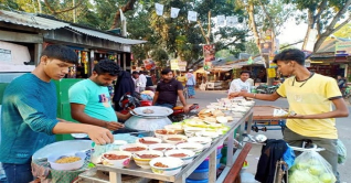 গোপালগঞ্জে ৫ টাকার চিতই পিঠায় ৩০ রকমের ভর্তা