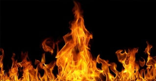 বাগানবাড়ি বস্তির আগুন পুরো নিয়ন্ত্রণে আসেনি