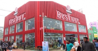 বাণিজ্যমেলায় `বেস্ট বাই’ এ ৩০ শতাংশ মূল্যছাড়