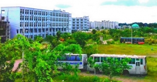 বশেমুরবিপ্রবি বন্ধ ঘোষণা, হল ছাড়ার নির্দেশ