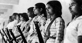 বিজয়ের আলোয় বাংলাদেশের নারী