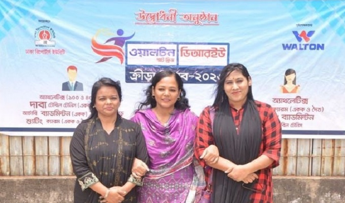 নারী বিভাগের সাঁতারে চ্যাম্পিয়ন হন বাংলাদেশ টেলিভিশনের (বিটিভি) শামসুন্নাহার বিনু। সময় টেলিভিশনের রোজিনা রোজী রানার আপ এবং তৃতীয় হয়েছেন দৈনিক ভোরের কাগজের মরিয়ম মনি (সেঁজুতি)।