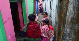 করোনাভাইরাস: দৌলতদিয়ার যৌনপল্লী লকডাউন