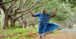 পদ্মশ্রী সম্মানে ভূষিত হলেন বৃক্ষমাতা থিম্মাক্কা