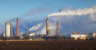 চীন থেকে ব্যবসা গুটিয়ে ভারতে যেতে আগ্রহী ২০০ মার্কিন সংস্থা