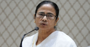 আর্থিক সঙ্কট তীব্র, প্রাপ্য মেটান: মোদীকে মমতা আর্থিক সঙ্কট তীব্র, প্রাপ্য মেটান: মোদীকে মমতা