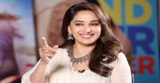 লোকসভা নির্বাচনে লড়বেন মাধুরী?