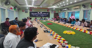 ধেয়ে আসছে মিধিলি: জলোচ্ছ্বাসের শঙ্কা ধেয়ে আসছে মিধিলি: জলোচ্ছ্বাসের শঙ্কা