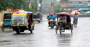 যশোরে গুঁড়ি গুঁড়ি বৃষ্টি-শৈত্যপ্রবাহ, বিপাকে মানুষ