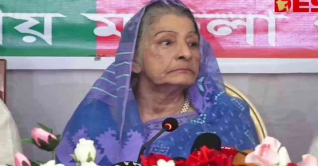 জাপার সভায় গান গাইলেন রওশন এরশাদ 