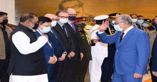 স্বাস্থ্য পরীক্ষায় জন্য জার্মান ও যুক্তরাজ্য গেলেন রাষ্ট্রপতি