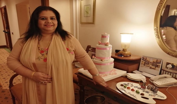 দেশের জনপ্রিয় সঙ্গীতশিল্পী রুনা লায়লা