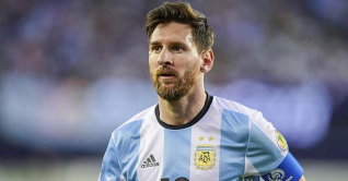 বেশ কিছু রেকর্ডের সামনে দাঁড়িয়ে লিওনেল মেসি বেশ কিছু রেকর্ডের সামনে দাঁড়িয়ে লিওনেল মেসি