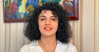 শান্তিতে নোবেল পেলেন ইরানে কারাবন্দী নার্গিস মোহাম্মদি শান্তিতে নোবেল পেলেন ইরানে কারাবন্দী নার্গিস মোহাম্মদি