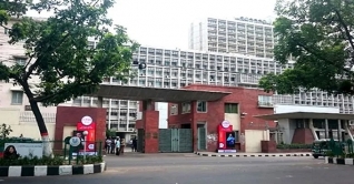 জরুরি সেবার সঙ্গে যুক্ত সব অফিস আজ থেকে খোলা
