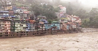 সিকিমে আকস্মিক বন্যা: প্রাণহানী ১৪, নিখোঁজ ১০২ সিকিমে আকস্মিক বন্যা: প্রাণহানী ১৪, নিখোঁজ ১০২