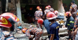 চট্টগ্রামে গ্যাস লাইন বিস্ফোরণে নারী-শিশুসহ ৭ জনের মৃত্যু