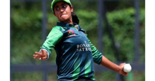 নাসরার দুরন্ত ঘূর্ণিতে সেমিতে পাকিস্তান নাসরার দুরন্ত ঘূর্ণিতে সেমিতে পাকিস্তান