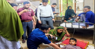 পঞ্চগড়ে স্কুল ফিডিংয়ে ‘নষ্ট দুধ’, হাসপাতালে ১৭ শিক্ষার্থী