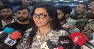 নেপালে অল্পের জন্য বেঁচে ঢাকায় অপু বিশ্বাস নেপালে অল্পের জন্য বেঁচে ঢাকায় অপু বিশ্বাস