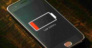সারাদিন চার্জ দিয়েও টিকছে না ব্যাটারি? যে ভুলগুলো করা যাবে না
