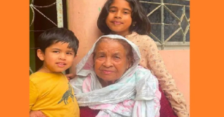 ১১ সন্তানের সাফল্যের কারিগর মা চেমন আরা