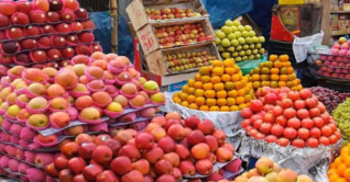 রাজধানীতে চড়া ফলের বাজার, নজরদারির আশ্বাস রাজধানীতে চড়া ফলের বাজার, নজরদারির আশ্বাস