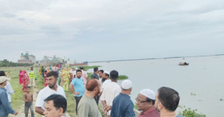 মেঘনা নদী থেকে ৩ ভাই-বোনের মরদেহ উদ্ধার মেঘনা নদী থেকে ৩ ভাই-বোনের মরদেহ উদ্ধার
