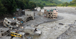 নেপালে বন্যায় প্রাণহানী বেড়ে ৯৫৫, নিখোঁজ ৪৪৭১ নেপালে বন্যায় প্রাণহানী বেড়ে ৯৫৫, নিখোঁজ ৪৪৭১
