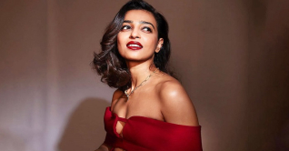 চার দিন ঘরবন্দি থাকার ভয়াবহ অভিজ্ঞতা শোনালেন রাধিকা