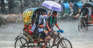 সাগরে নিম্নচাপ, ভারী বর্ষণের আভাস