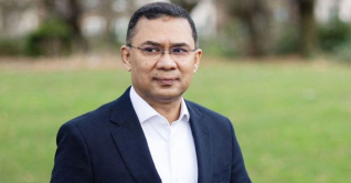 নিউইয়র্ক সফর শেষে ঢাকায় প্রধানমন্ত্রী